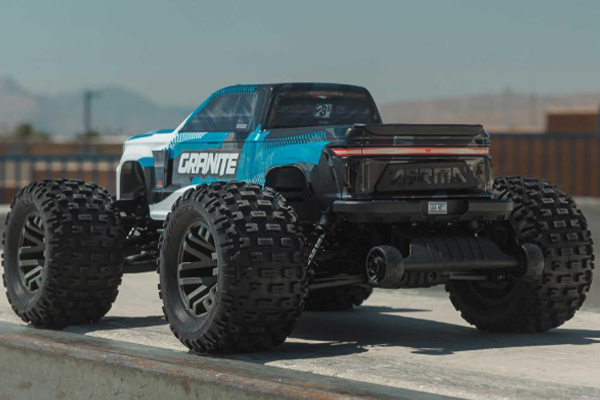 Arrma Granite 4×4 V4 223S DSC 1/10 RTR Brushless 4WD Monster Truck (4302V4T1 Blue) радіокерована машинка