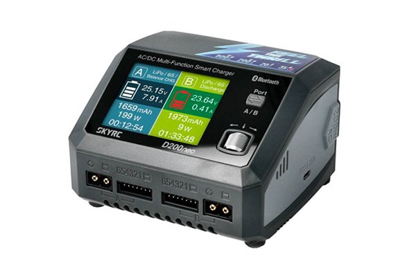 Подвійний зарядний пристрій SkyRC D200 NEO (6S/20A/AC-200W/DC-800W)