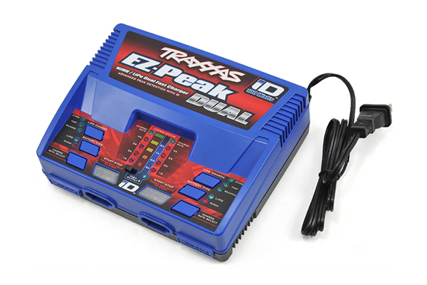 Зарядний пристрій Traxxas 2972 EZ-Peak 3S Dual 3S/8A/100W w/Auto iD
