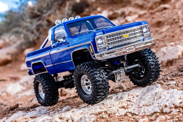 Traxxas TRX-4M 1/18 High Trail Edition Micro Rock Crawler w/Chevrolet K10 Body (97064-1 BLUE) машинка на радіокеруванні