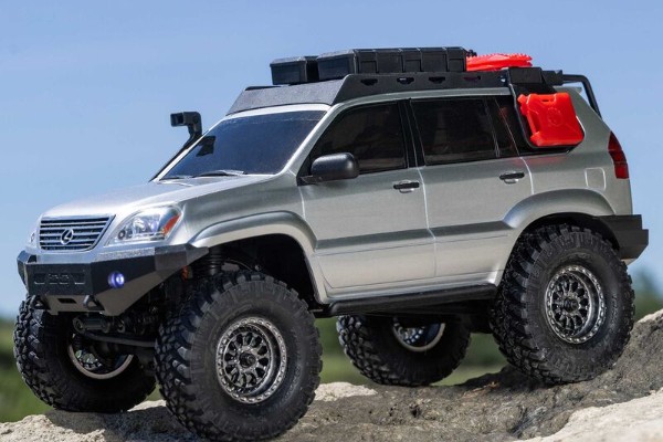 Радіокеровані моделі Axial