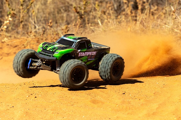 Traxxas Stampede 4X4 BL-2s Brushless 1/10 RTR Monster Truck (67154-4 Green) машинка на радіокеруванні