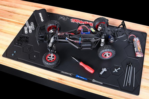Traxxas Rubber Pit Mat (20×36) (3426) для радіокерованої машинки