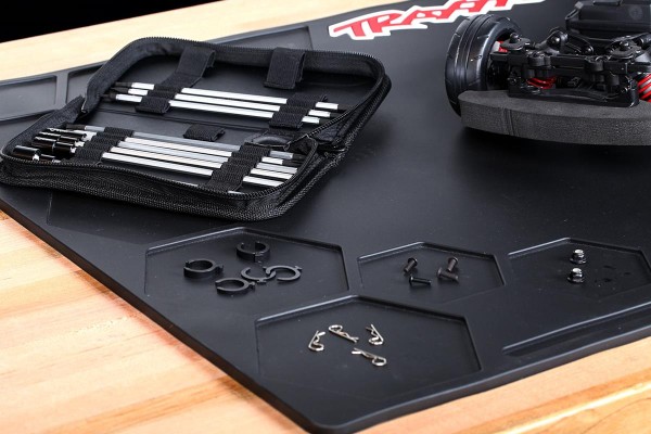 Traxxas Rubber Pit Mat (20×36) (3426) для радіокерованої машинки