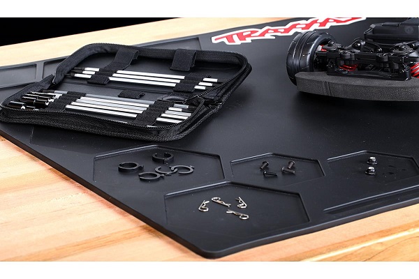 Traxxas Rubber Pit Mat (20×36) (3426) для радіокерованої машинки