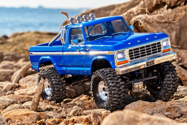 Traxxas TRX-4M 1/18 High Trail Edition Micro Rock Crawler w/Ford F-150 Body (97044-1 Blue) машинка на пульті