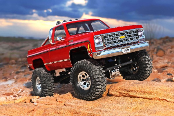 Traxxas TRX-4M 1/18 High Trail Edition Micro Rock Crawler w/Chevrolet K10 Body (97064-1 Red) машинка на пульті управління
