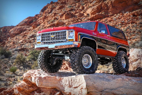 Traxxas TRX-4 1/10 Trail Crawler Truck w/1979 Chevy Blazer Clipless Body (82276-4 Red) радіокерована машинка
