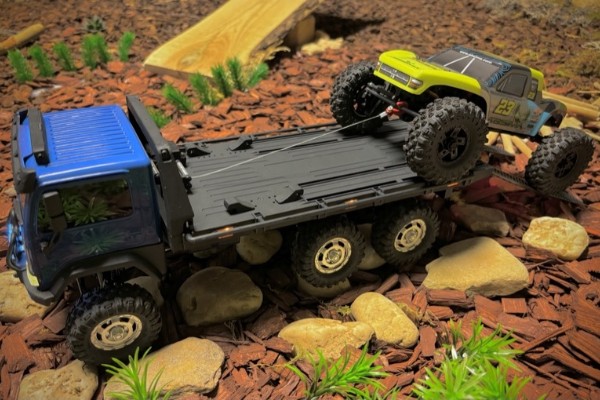 Hobby Plus 1:18 CR-18P Tow Truck ARKTOS 6×6 RTR (Blue 1810431) – машинка на радіокеруванні